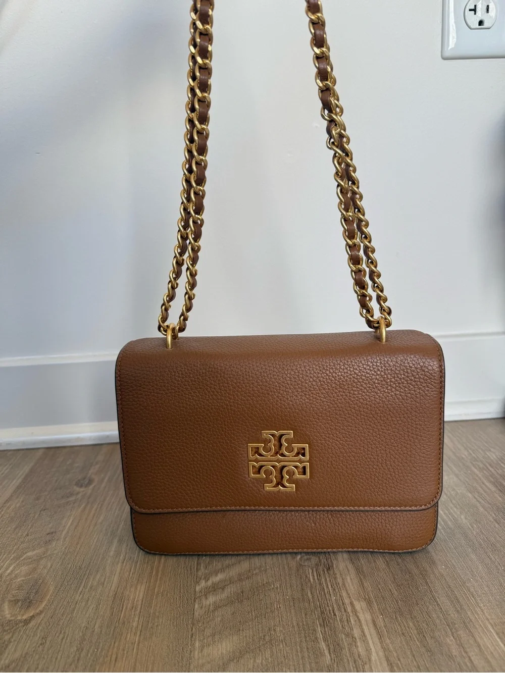 Tory Burch tory burch
